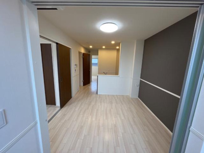 【居間・リビング】 | ウィステリアⅤ | リビング