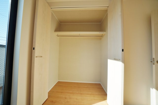 【横浜市旭区南希望が丘96-6全2棟新築戸建て】★仲介手数料無料★（善部小学校・南希望が丘中学校）の収納