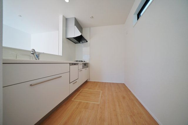 【横浜市旭区南希望が丘96-6全2棟新築戸建て】★仲介手数料無料★（善部小学校・南希望が丘中学校）のキッチン