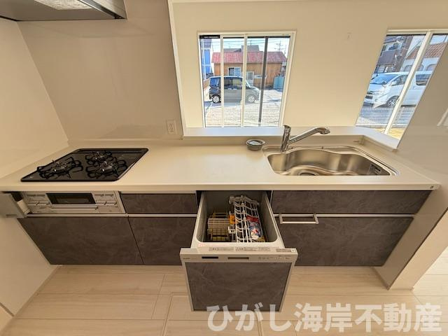 平塚市東中原1丁目　新築戸建のキッチン|食洗器付きシステムキッチン