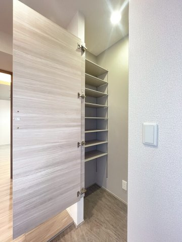 D-ROOM高槻市宮田町3丁目PJの内装|同ハウスメーカー施工写真