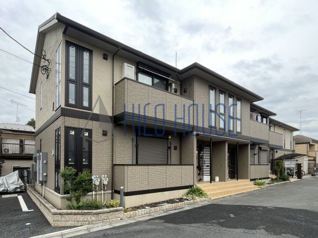 シャインアイリスⅢの外観