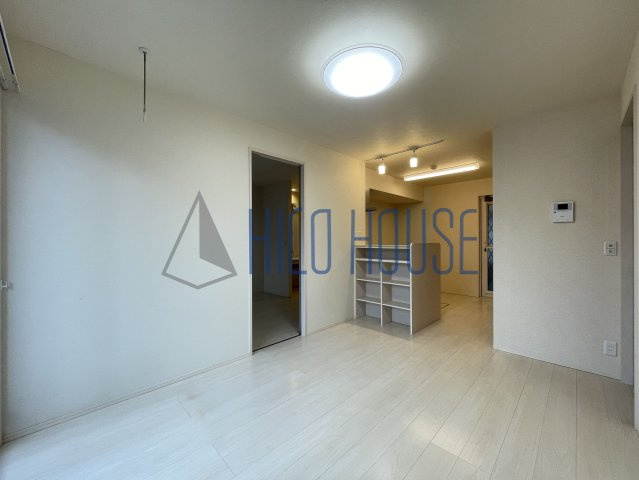 シャインアイリスⅢの居間・リビング