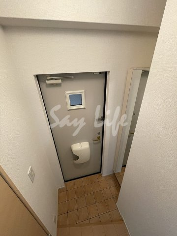 トレーデの玄関