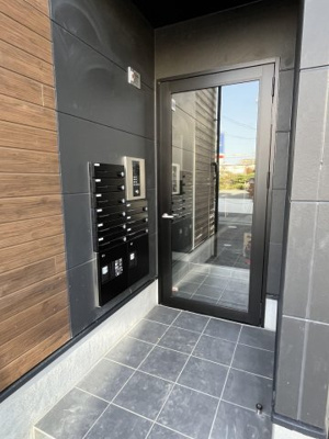 【エントランス】 | Ellina波多江駅北