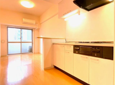 【居間・リビング】 | アールクレスト秋葉原