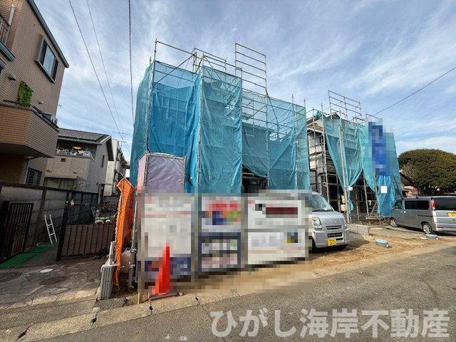 平塚市達上ヶ丘　新築戸建　全2棟の外観|11月17日撮影　建築中　現地外観