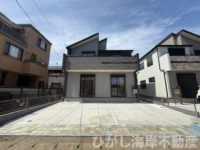 平塚市達上ヶ丘　新築戸建　全2棟の外観|2月5日撮影　建築中　現地外観