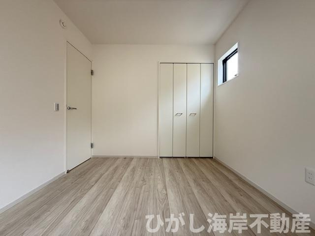 茅ヶ崎市旭が丘　新築戸建　全３棟の子供部屋|5.2帖　納戸