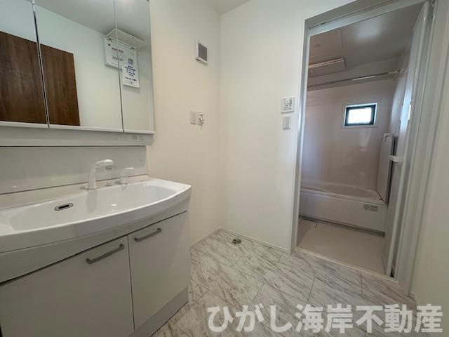 茅ヶ崎市浜須賀　新築戸建　全４棟の脱衣所|脱衣スペース