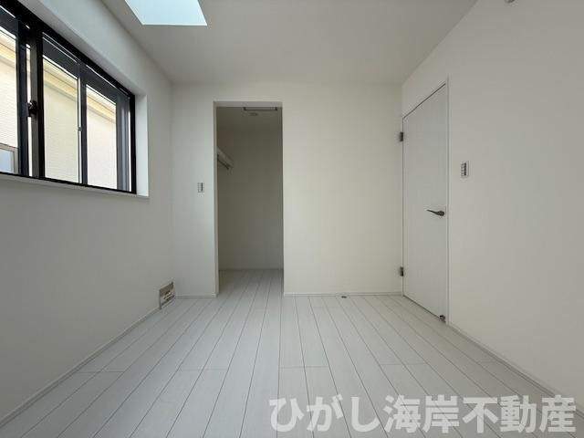 藤沢市辻堂元町5丁目　新築戸建　全２棟の寝室|5.3帖　洋室