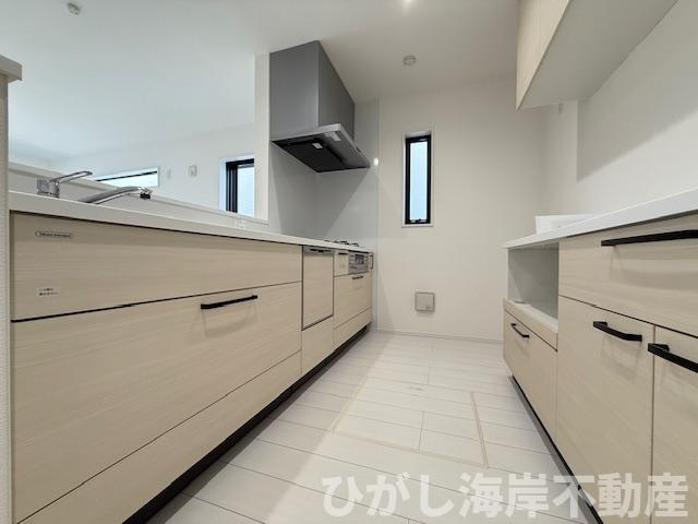 藤沢市辻堂元町5丁目　新築戸建　全２棟のキッチン|キッチンスペース