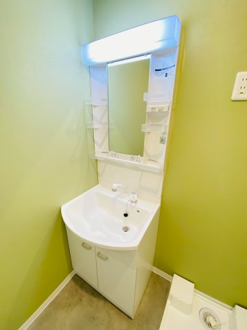 【独立洗面台】 | Lyk都町　B棟