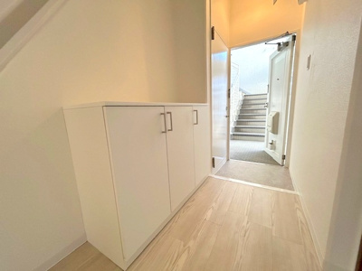 【玄関】 | 忍ヶ丘クレセントヴィラF棟