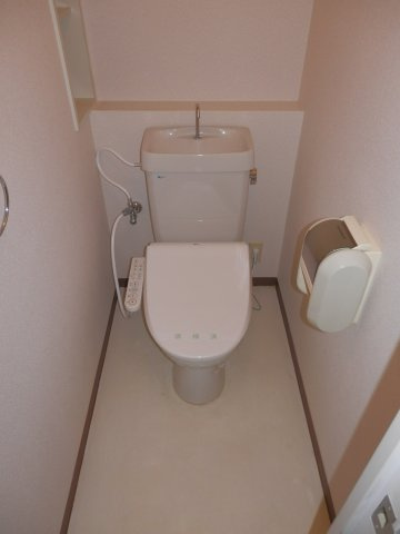 大阪市城東区関目６丁目の賃貸マンションのトイレ