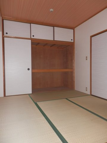 大阪市城東区関目６丁目の賃貸マンションの寝室