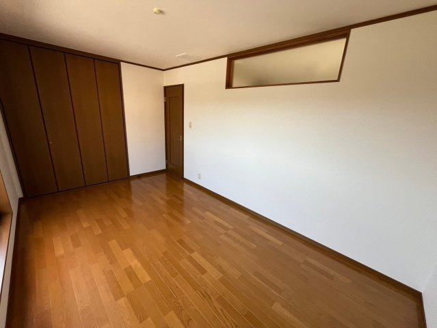 清水町戸建の居間・リビング