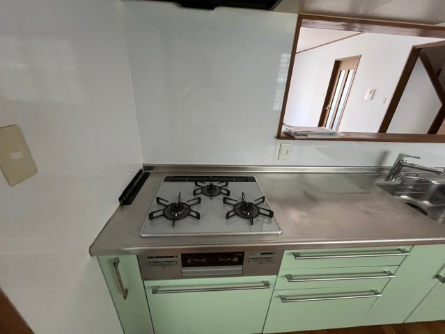 清水町戸建のキッチン