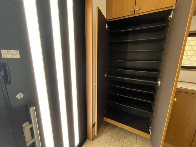 清水町戸建の収納