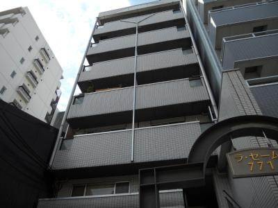 ラ・セーム771の外観