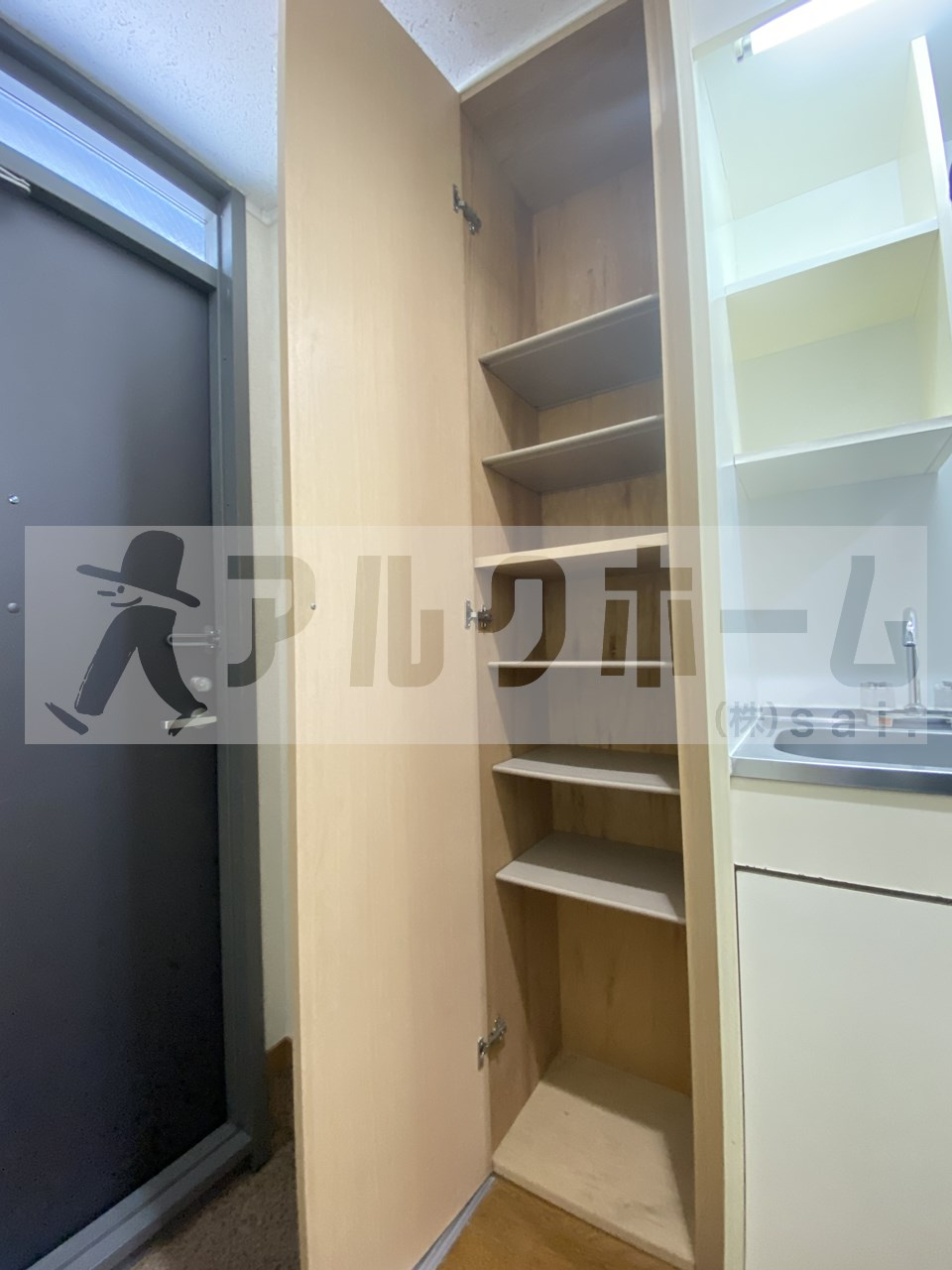 メゾンフェリシア沢田の玄関|メゾンフェリシア沢田（土師ノ里駅）　１K