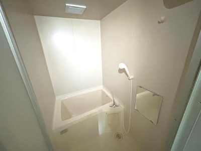 【浴室】 | メゾンセフティ－山宮 | バス