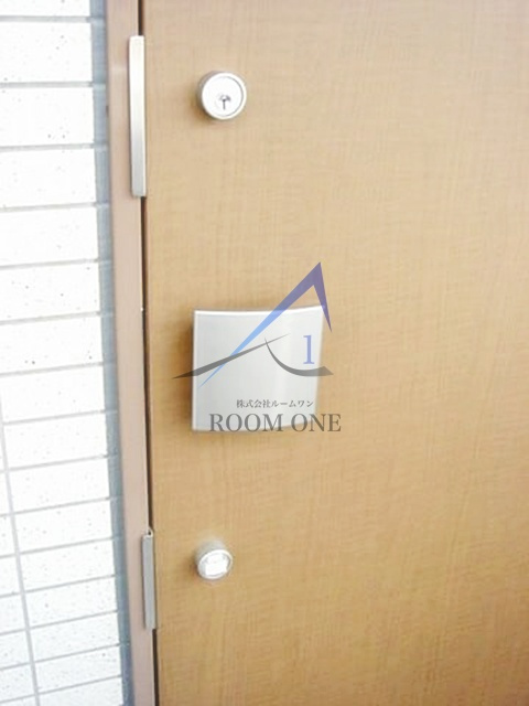 リヴェール三軒茶屋の玄関|玄関です。