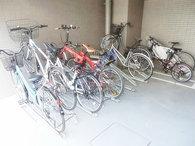 ルーブル蒲田八番館のその他共用部分|駐輪場です。