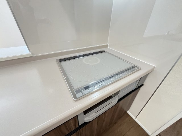 【キッチン】 | 福岡市南区屋形原2丁目第11　1号棟（全2棟）【仲介手数料無料・0円】 | 施工例。施工例は完成時と異なる場合があります。