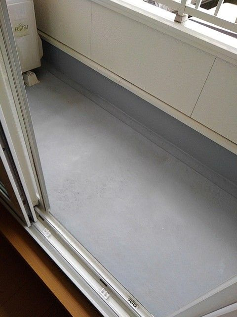 サンライズⅦのバルコニー|暖かな日差しのふりそそぐバルコニー