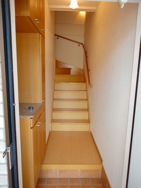 サンライズⅦの玄関|シンプルで使いやすい玄関です