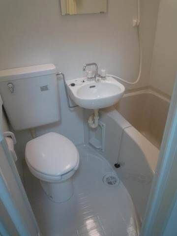 リベルテ北千住の浴室