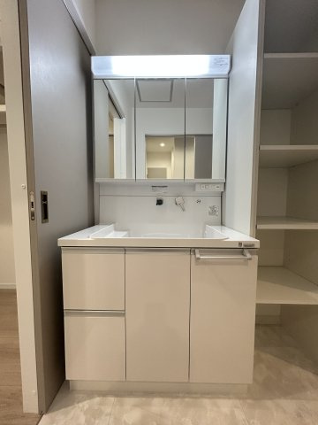 【独立洗面台】 | トレステージ小島小学校前Ⅴ　1号地