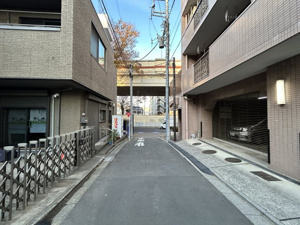 【前面道路含む現地写真】 | 2025年12月1日