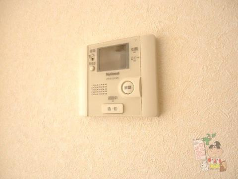 サンクレイドル下中野のセキュリティ|カメラ付インターホン