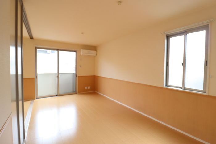 フォレストヒルズの居間・リビング|リビング全景