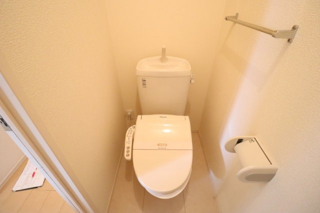 フォレストヒルズのトイレ|もちろん温水洗浄暖房便座です