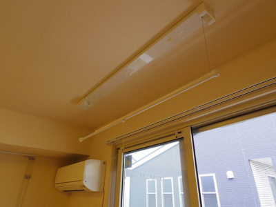 【その他】 | アイリス | エアコン・室内物干し