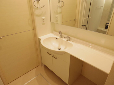 【洗面所】 | アイリス | 大型洗面化粧台