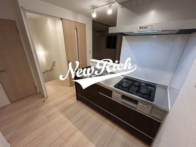 伊勢崎市田部井町１丁目のアパート