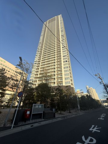 津田沼　ザ・タワーの外観