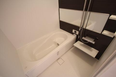 フルーレ下中野の浴室|バス