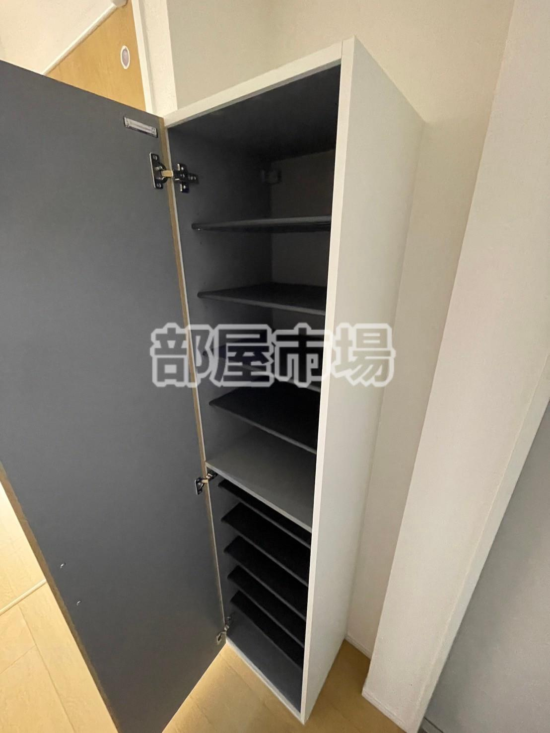 ルル浅草千束のその他|シューズボックス