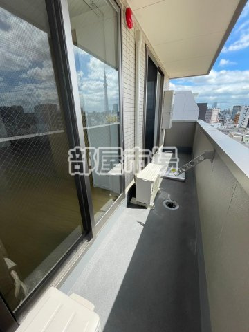 ルル浅草千束のバルコニー