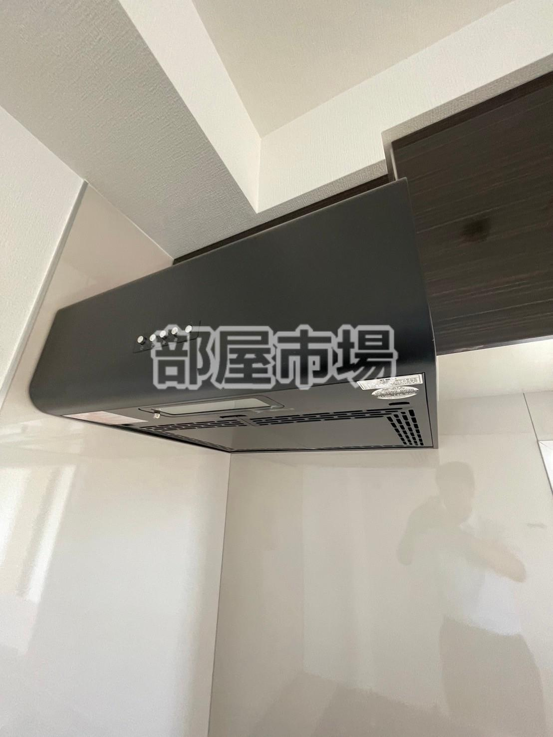 ルル浅草千束のキッチン|換気扇