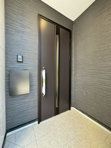 所沢市上新井４丁目新築戸建て2号地の玄関