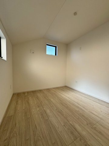 所沢市上新井４丁目新築戸建て2号地の洋室