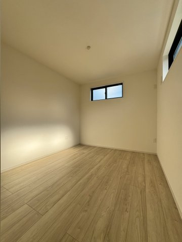 所沢市上新井４丁目新築戸建て2号地の洋室