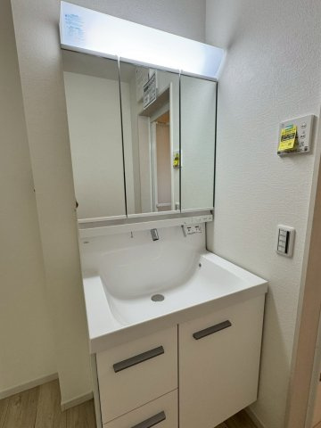 所沢市上新井４丁目新築戸建て2号地の独立洗面台