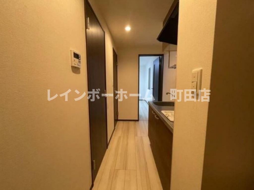 ARTEIE柿生※初期費用分割あと払いサービス利用可能物件の玄関